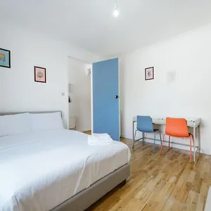  Maison d'hôtes Great In Stepney Station - 12